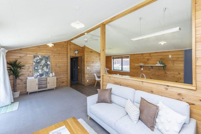 Photo of property in 300 Cranford Street, St Albans, Christchurch, 8052