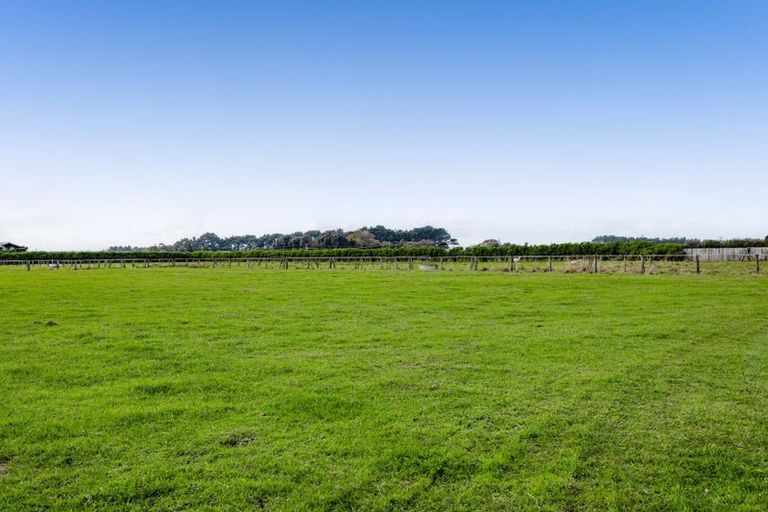 Photo of property in 4 Kerry Lane, Hawera, 4673