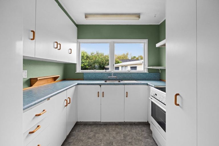 Photo of property in 6 Mangarau Crescent, Havelock North, 4130