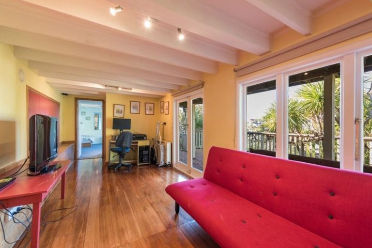 Photo of property in 22 Victoria Road, Stepneyville, Nelson, 7010