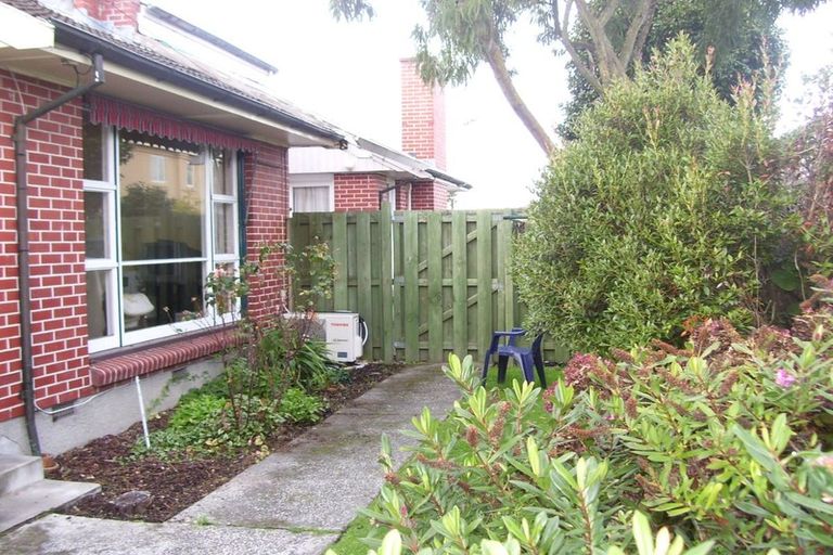 Photo of property in 2/34 Taylors Avenue, Bryndwr, Christchurch, 8052