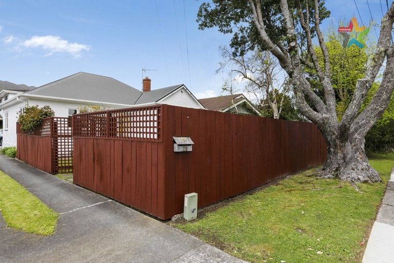 Photo of property in 28 Trafalgar Street, Waiwhetu, Lower Hutt, 5010