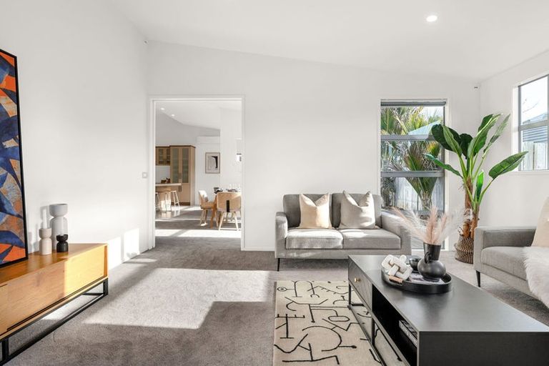 Photo of property in 106 Saint James Drive, Huntington, Hamilton, 3210