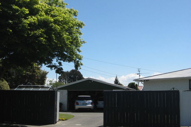 Photo of property in 19 Maple Street, Bishopdale, Christchurch, 8053