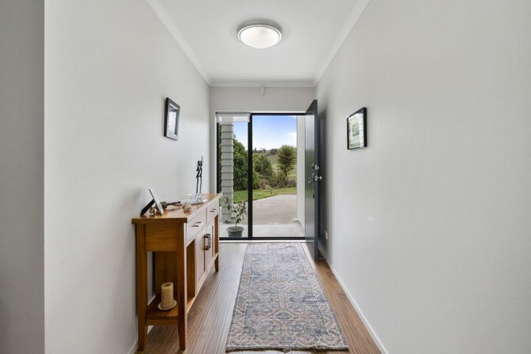 Photo of property in 125b Rowes Road, Hunterville, 4785