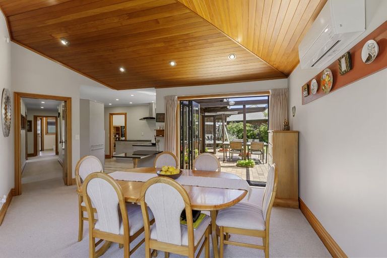 Photo of property in 3 Colin Grove, Hutt Central, Lower Hutt, 5010