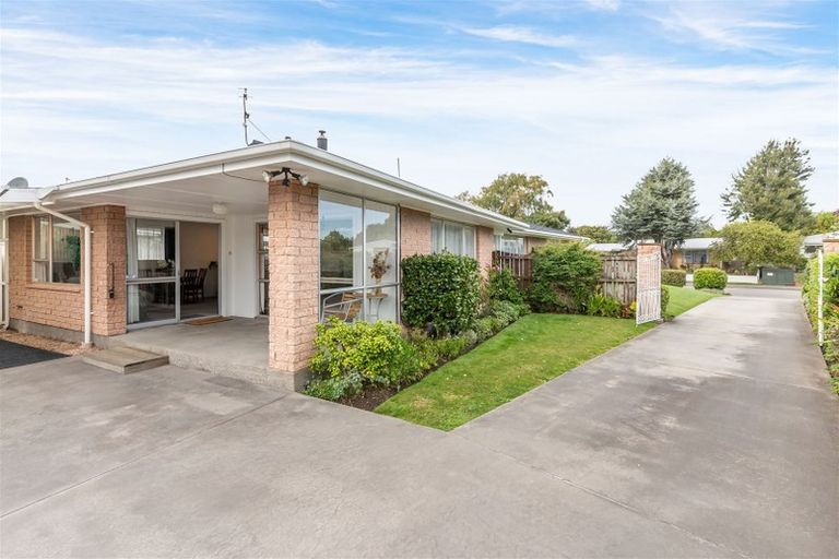 Photo of property in 22 Bucknell Street, Sockburn, Christchurch, 8042