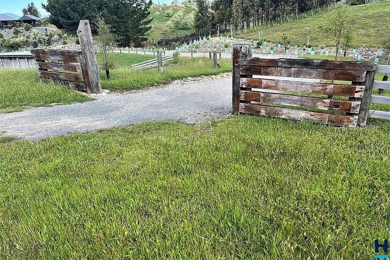 Photo of property in 64 Westmere Drive, Tasman, Upper Moutere, 7173