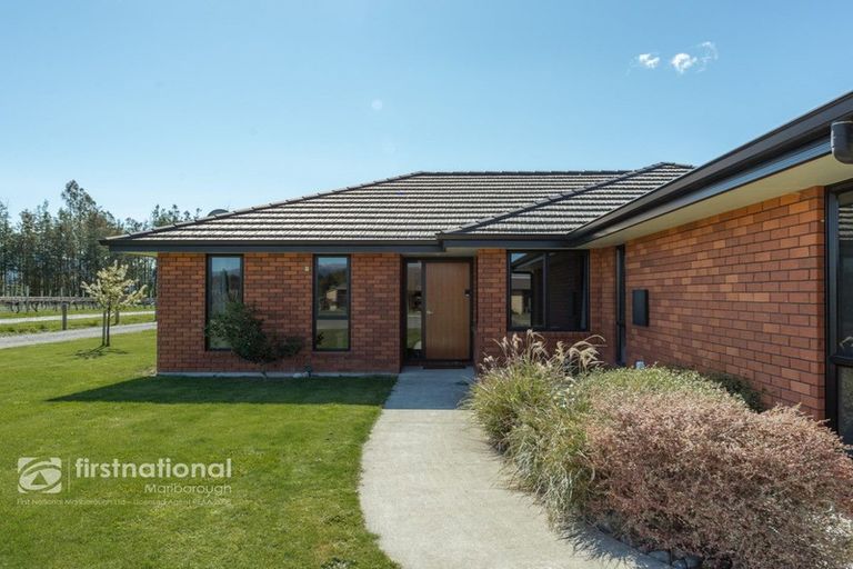 Photo of property in 32 River Terrace, Renwick, 7204