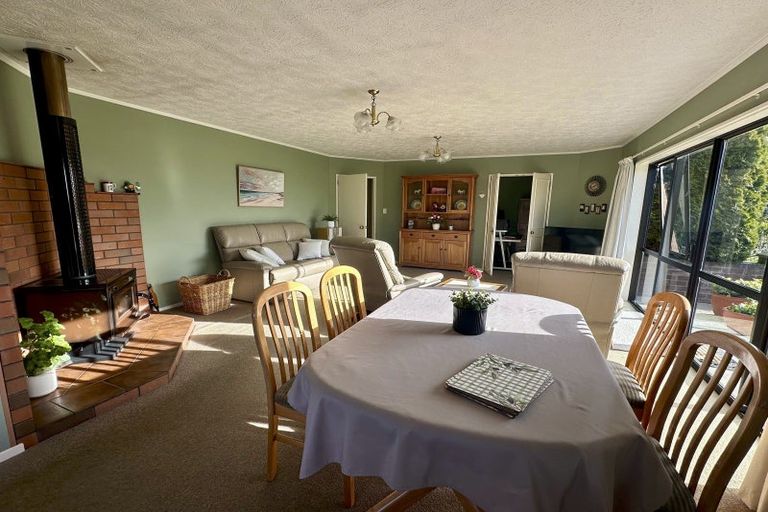 Photo of property in 748 Makarewa Browns Road, Ryal Bush, Invercargill, 9876