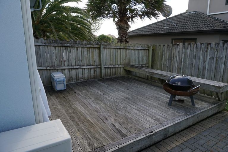 Photo of property in 404a East Tamaki Road, East Tamaki, Auckland, 2013