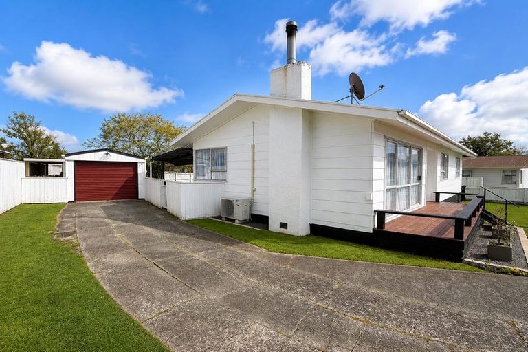 Photo of property in 18 Kimihia Road, Huntly, 3700
