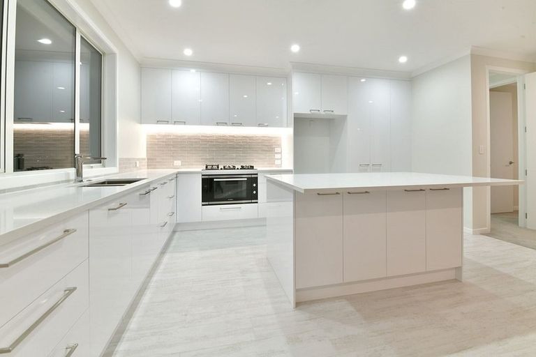 Photo of property in 23 Admiralty Rise, Gulf Harbour, Whangaparaoa, 0930