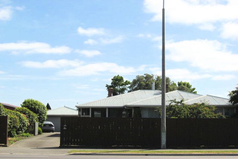 Photo of property in 204 Yaldhurst Road, Avonhead, Christchurch, 8042