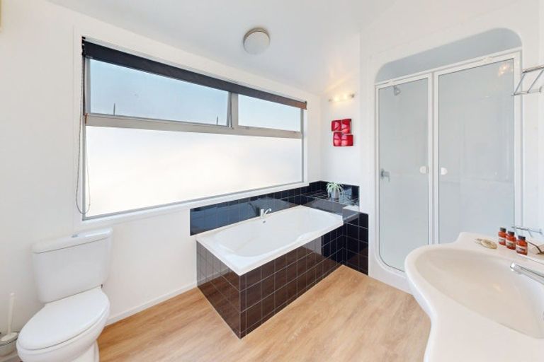 Photo of property in 118 Brook Place, Whangamata, 3620