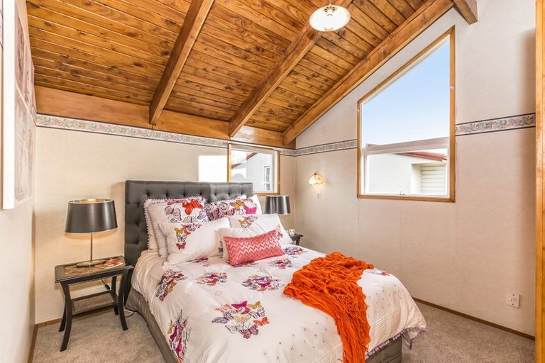 Photo of property in 150 Edinburgh Street, Pukekohe, 2120