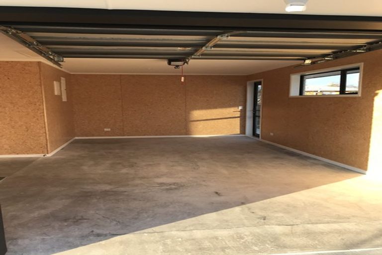 Photo of property in 30a Queenwood Road, Levin, 5510