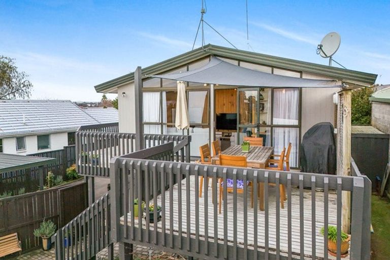 Photo of property in 14 Vincent Place, Dinsdale, Hamilton, 3204