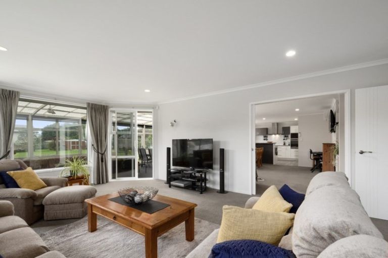 Photo of property in 10 Twin Oak Avenue, Papamoa Beach, Papamoa, 3118