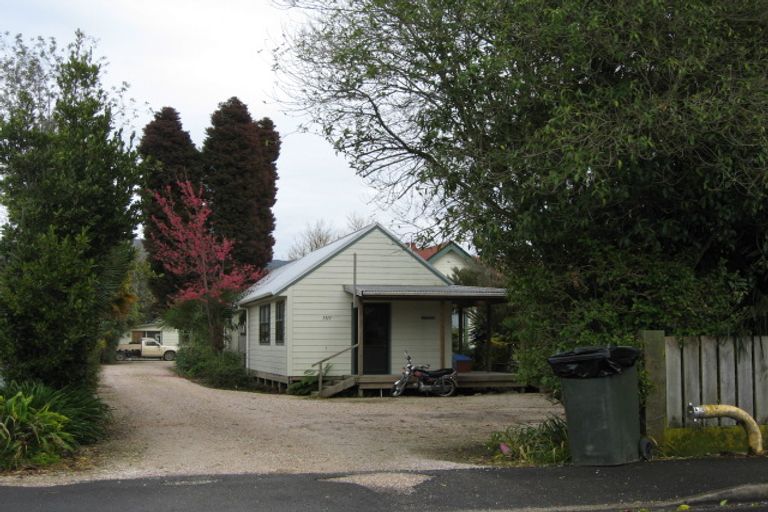 Photo of property in 161 Commercial Street, Takaka, 7110