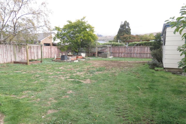 Photo of property in 22 Wishart Crescent, Cromwell, 9310