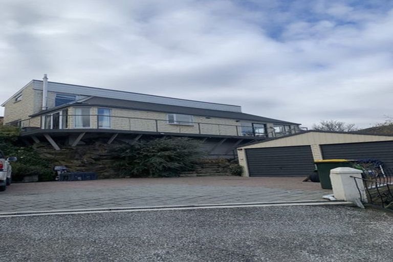 Photo of property in 12 Coulson Place, Alexandra, 9320