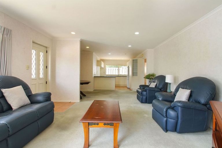 Photo of property in 50a Torkar Road, Clarks Beach, 2122