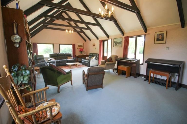 Photo of property in 73 Hedley Road, Levels, Timaru, 7973