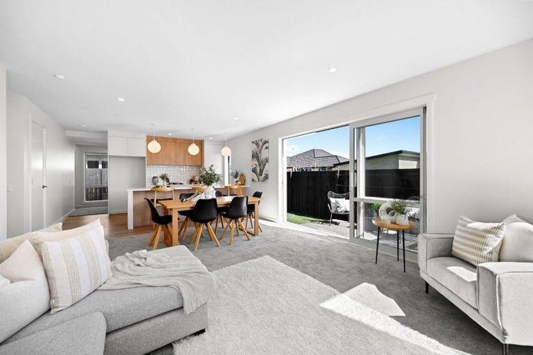 Photo of property in 45 Maanihi Drive, Rototuna North, 3210