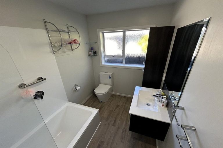 Photo of property in 20 Hounslow Street, Ilam, Christchurch, 8041