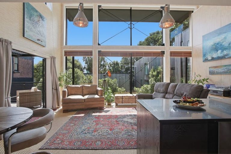 Photo of property in 4/66 Powderham Street, New Plymouth, 4310