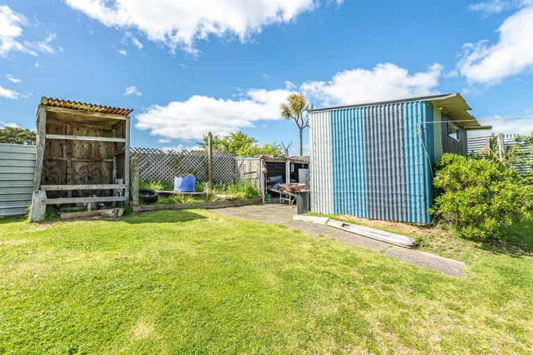 Photo of property in 90 Harper Street, Gonville, Whanganui, 4501