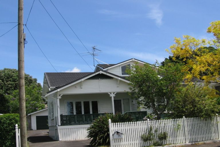 Photo of property in 71 Lloyd Avenue, Mount Albert, Auckland, 1025