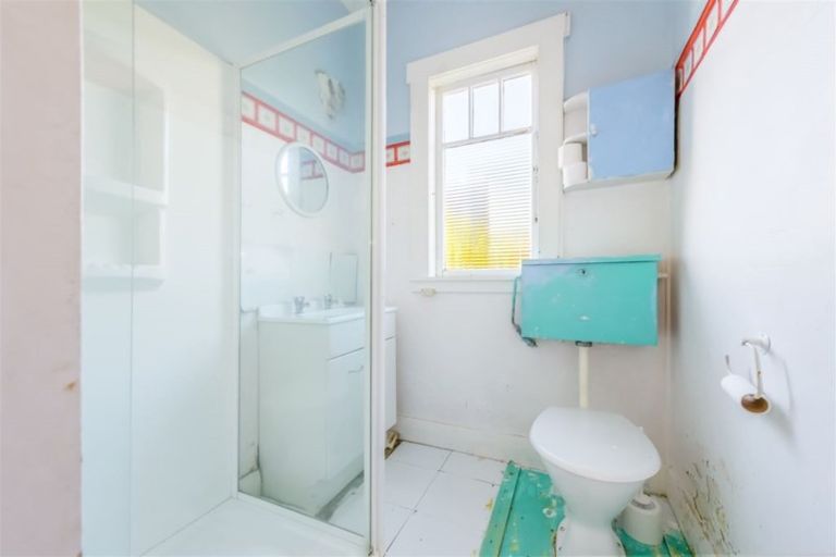 Photo of property in 19a Montague Street, Alicetown, Lower Hutt, 5010