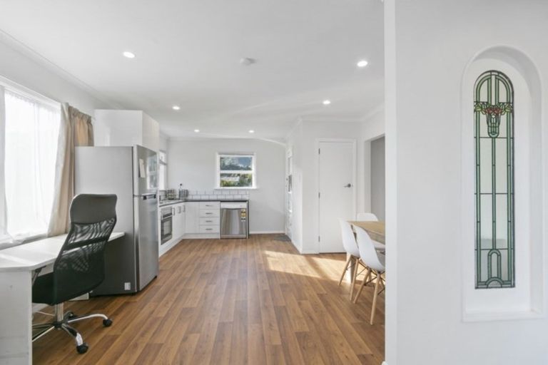 Photo of property in 42 Donnelley Drive, Wainuiomata, Lower Hutt, 5014