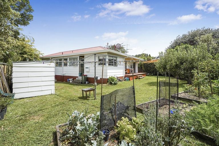 Photo of property in 32 Caernarvon Street, Dinsdale, Hamilton, 3204