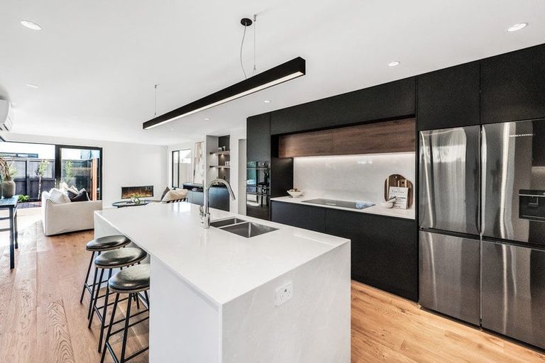 Photo of property in 68a Wai-iti Terrace, Bryndwr, Christchurch, 8052