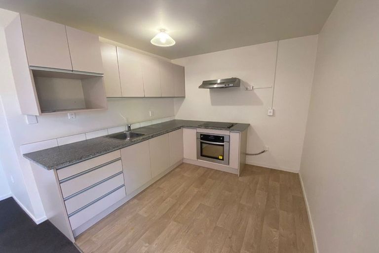 Photo of property in 6/83 Lake Road, Devonport, Auckland, 0622