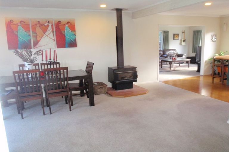 Photo of property in 42 Carter Crescent, Awapuni, Palmerston North, 4412