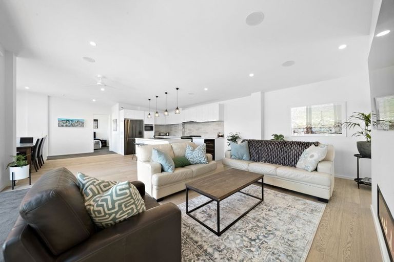 Photo of property in 17 Livingstone Lane, Frankton, Queenstown, 9300