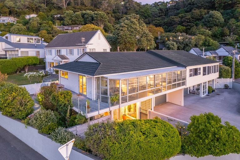 Photo of property in 1a Gill Road, Lowry Bay, Lower Hutt, 5013