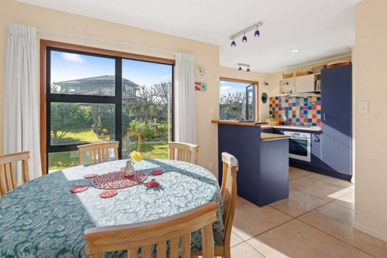 Photo of property in 4 Island Vista, Athenree, Katikati, 3177