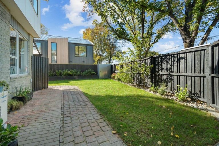 Photo of property in 1/53 Mathesons Road, Phillipstown, Christchurch, 8011