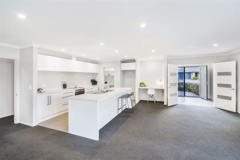 Photo of property in 6 Denimes Crescent, Rolleston, 7614