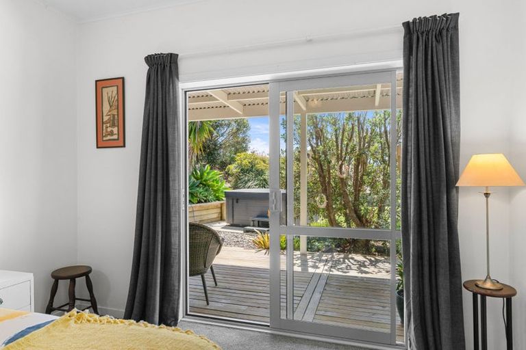 Photo of property in 350 Brooks Road, Waipu, 0582