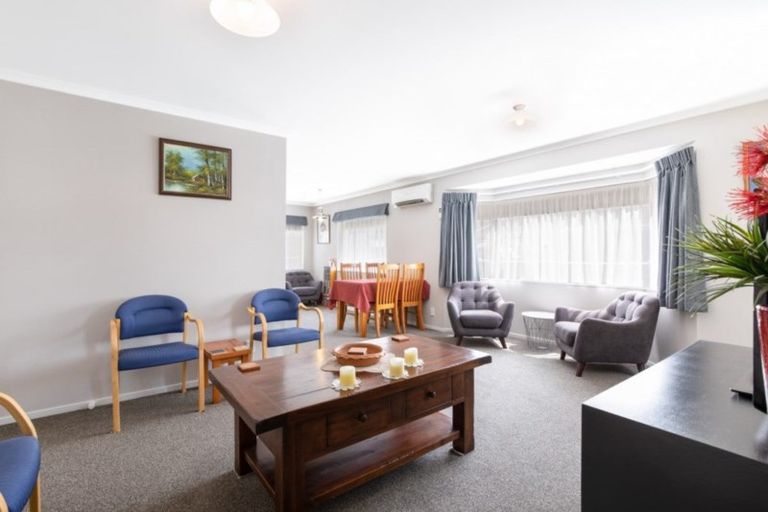 Photo of property in 319a Shakespeare Street, Leamington, Cambridge, 3432