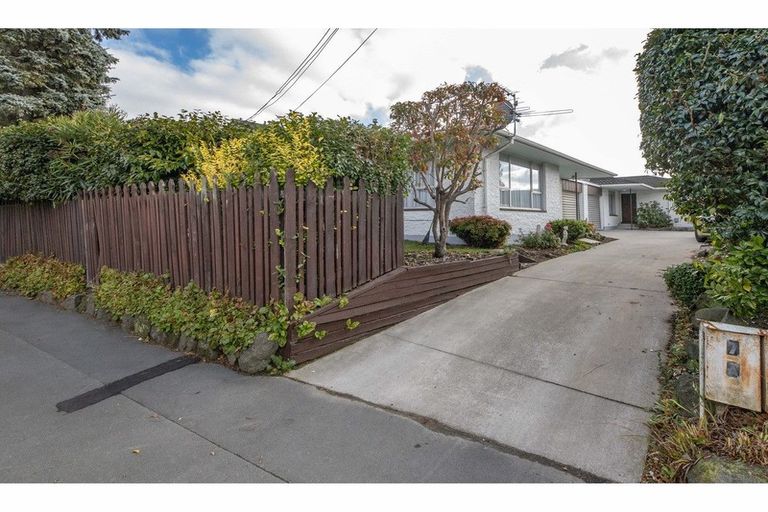 Photo of property in 1/7 Sparks Road, Somerfield, Christchurch, 8024