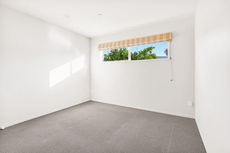 Photo of property in 15b Carey Street, Maeroa, Hamilton, 3200