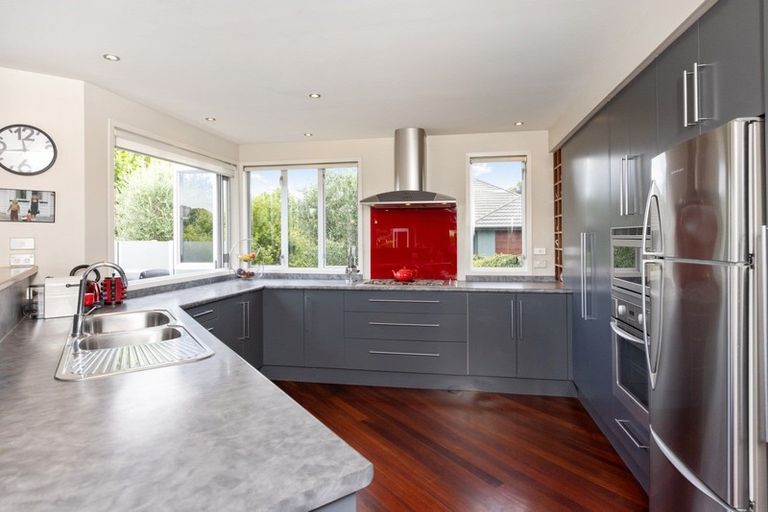 Photo of property in 88 Rochfort Road, Havelock North, 4130