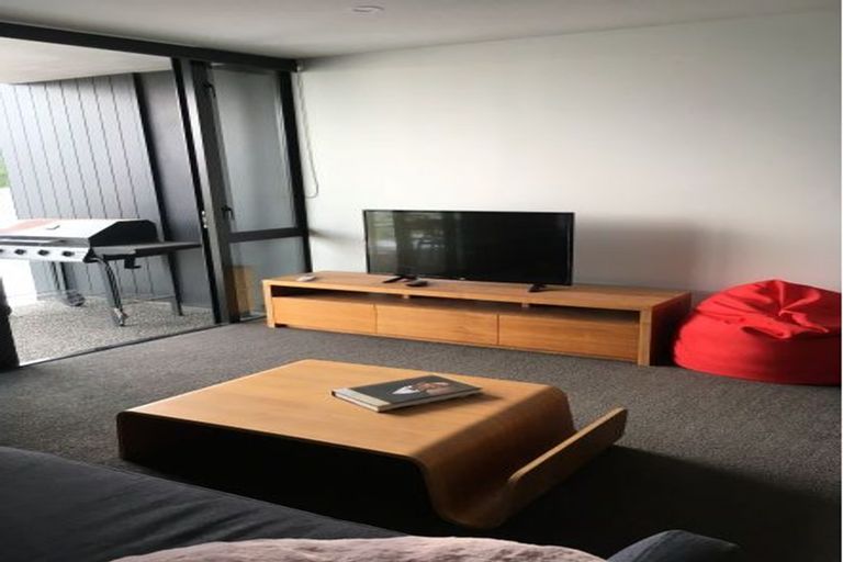 Photo of property in Leicester Executive Apartments, 302/282 Madras Street, Christchurch Central, Christchurch, 8011